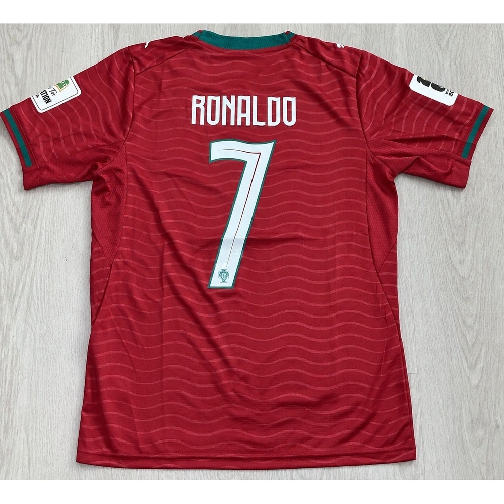 Portugal 2026 Ronaldo 7 Home Soccer Jersey FIFA World Cup size S